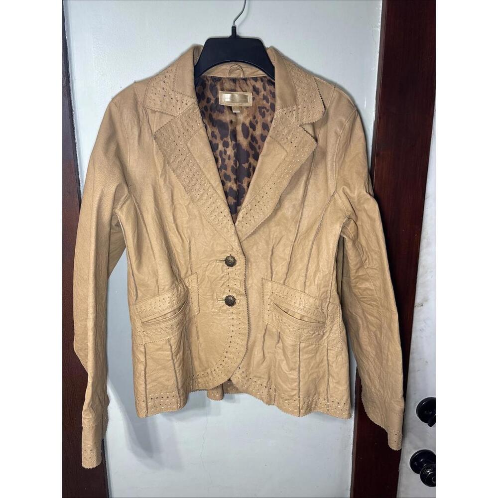 Stylish Tan Faux Leather Blazer with Leopard Print Lining